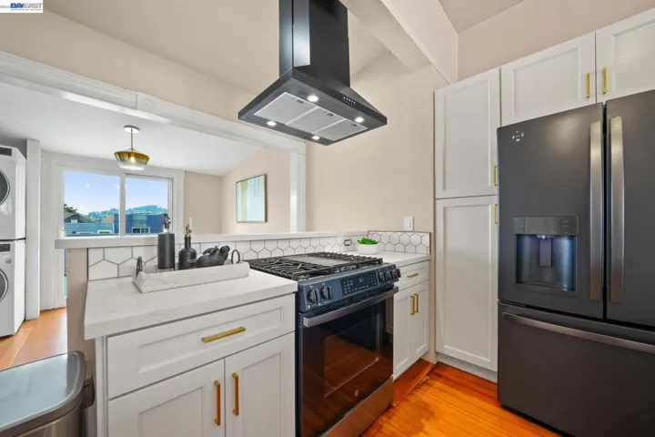 340 Munich St, San Francisco, California 94112