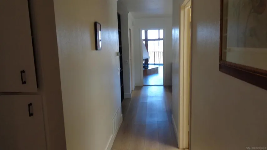 3730 Silverleaf Ln., Vista, California 92084