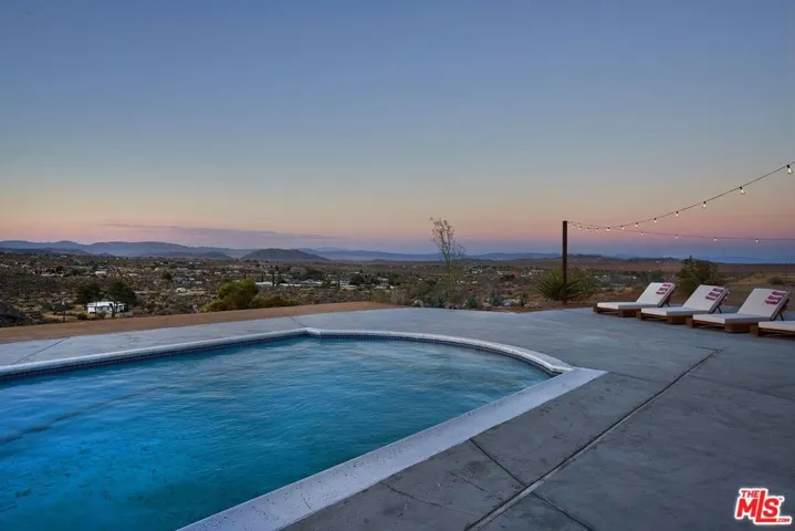 55522 Chaparral Road, Yucca Valley, California 92284