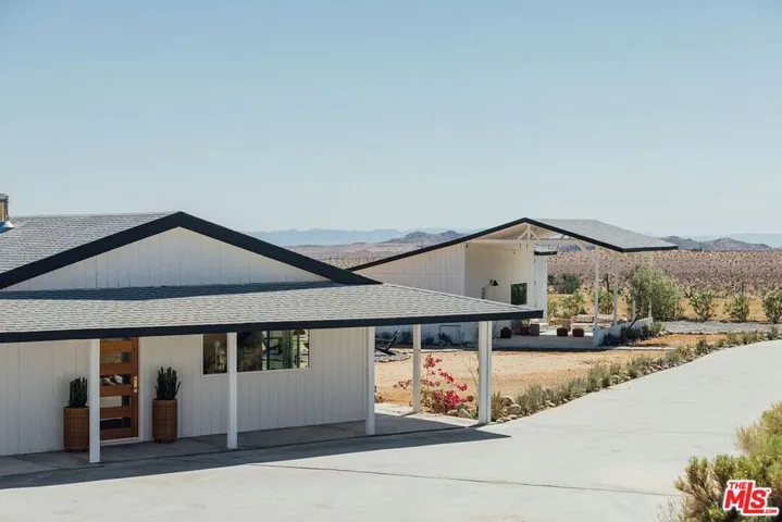 55522 Chaparral Road, Yucca Valley, California 92284
