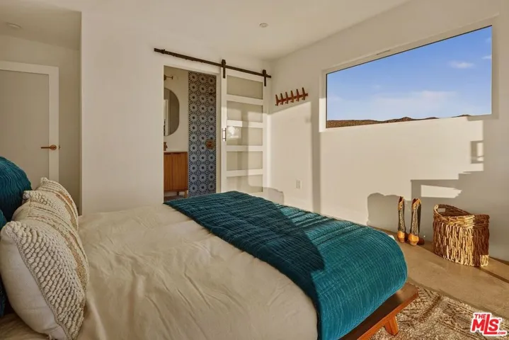55522 Chaparral Road, Yucca Valley, California 92284