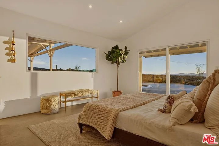 55522 Chaparral Road, Yucca Valley, California 92284