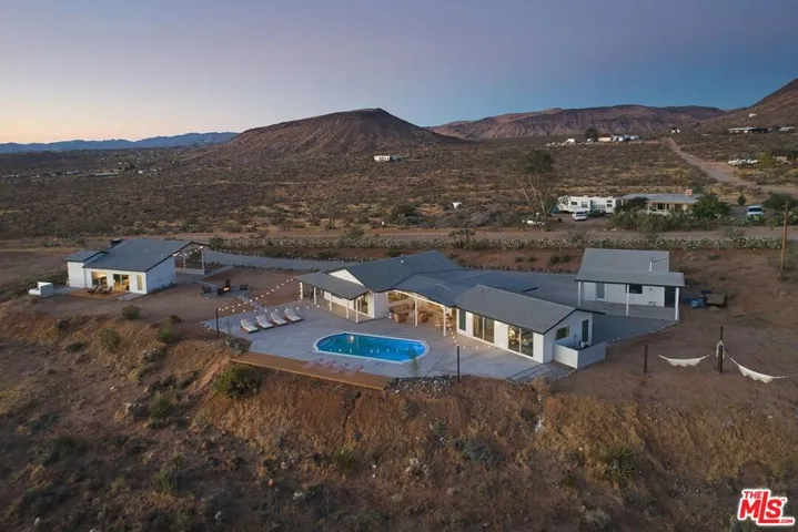 55522 Chaparral Road, Yucca Valley, California 92284