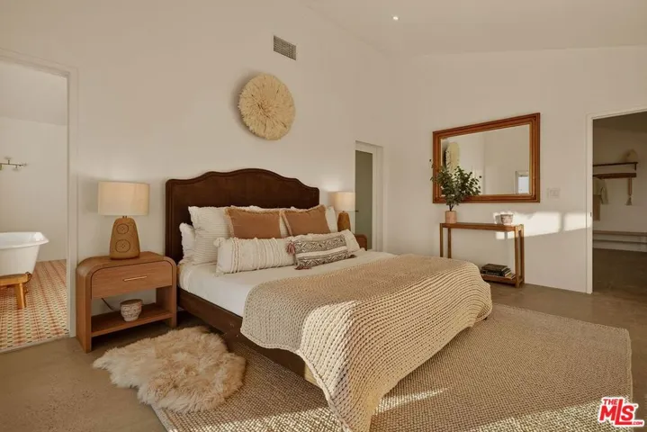 55522 Chaparral Road, Yucca Valley, California 92284