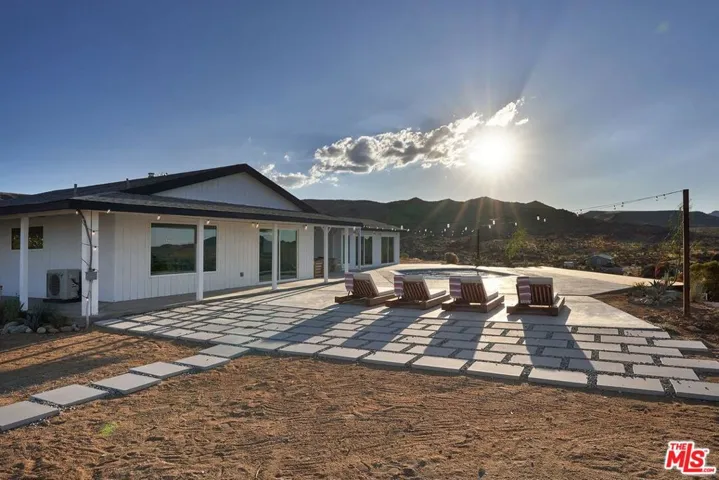 55522 Chaparral Road, Yucca Valley, California 92284