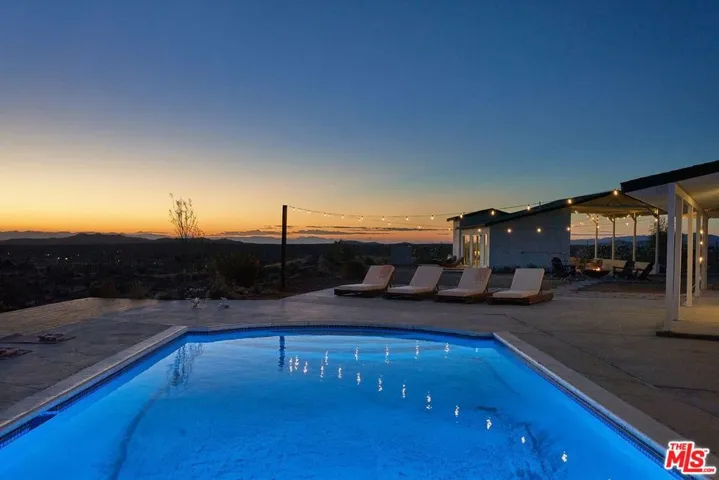 55522 Chaparral Road, Yucca Valley, California 92284