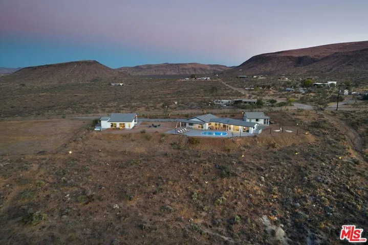 55522 Chaparral Road, Yucca Valley, California 92284