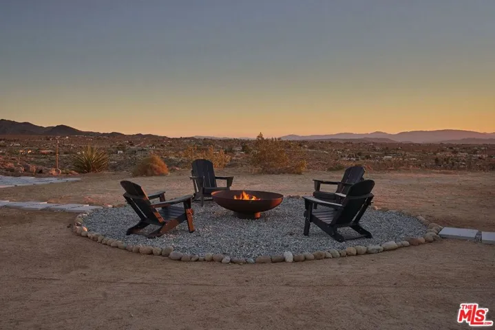 55522 Chaparral Road, Yucca Valley, California 92284