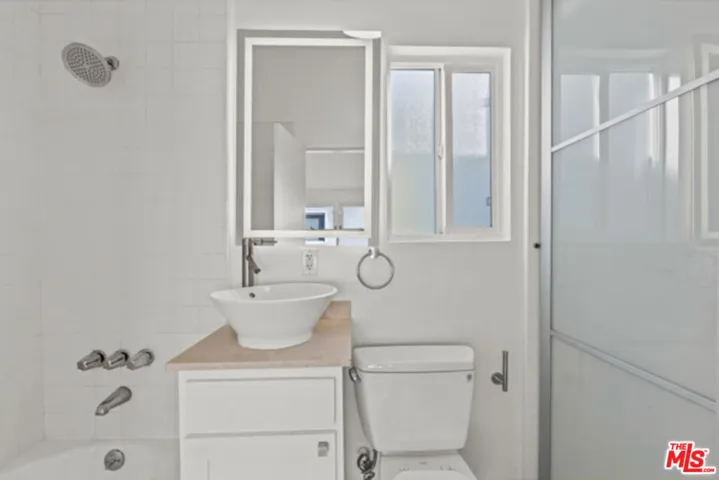 2404 Ocean Park Boulevard, Santa Monica, California 90405
