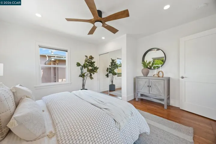 628 Poirier St, Oakland, California 94609