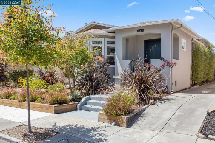 628 Poirier St, Oakland, California 94609