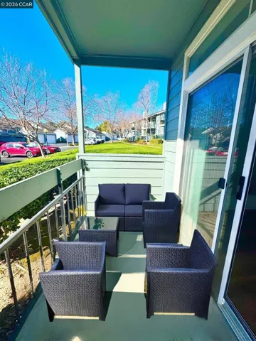 7860 Canyon Meadow Cir, Pleasanton, California 94588