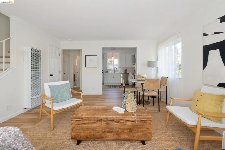 2207 Damuth St 1, Oakland, California 94602