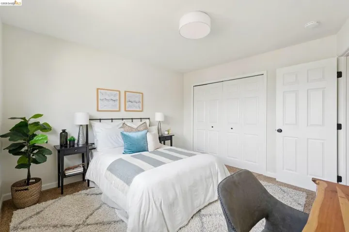 2207 Damuth St 1, Oakland, California 94602