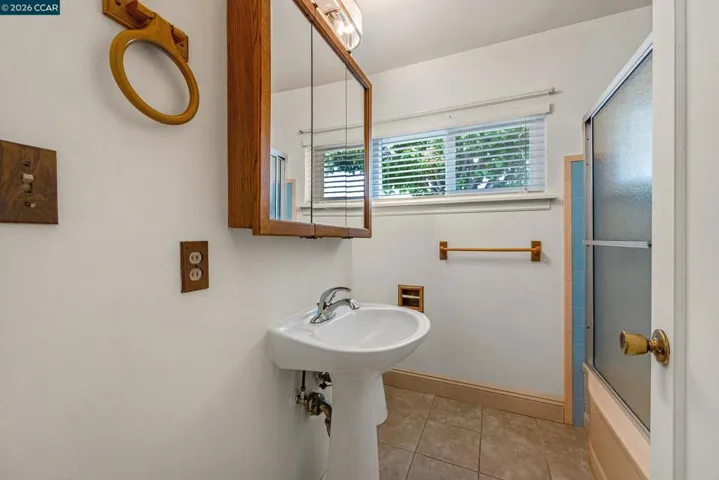 3730 Ramsey Ct, El Sobrante, California 94803