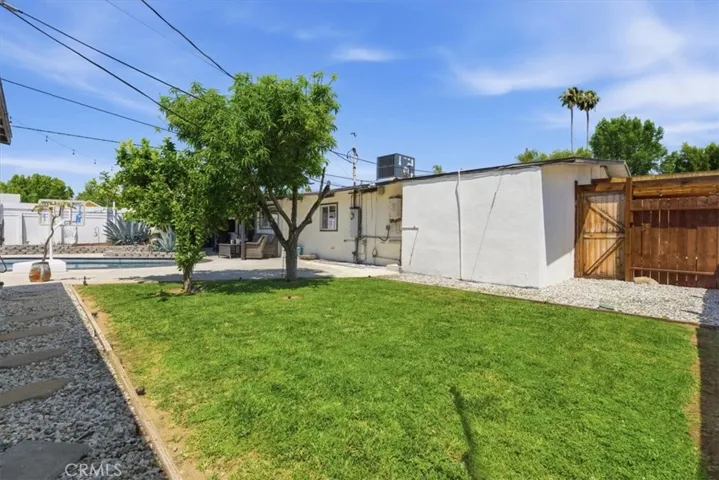 7959 Bothwell, Reseda, California 91335
