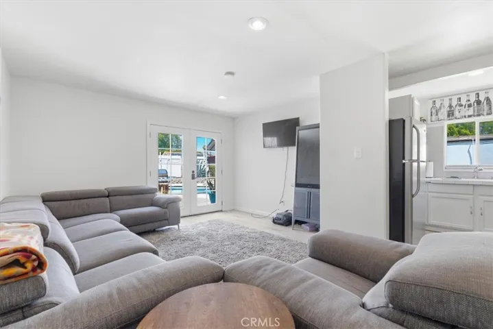7959 Bothwell, Reseda, California 91335