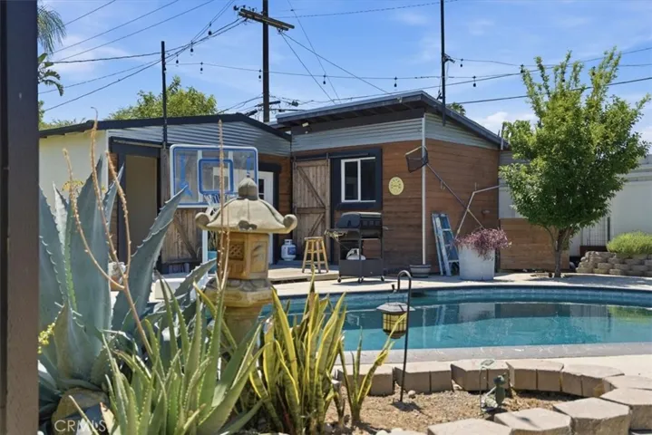 7959 Bothwell, Reseda, California 91335