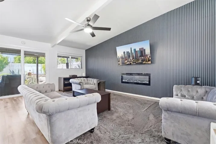 7959 Bothwell, Reseda, California 91335