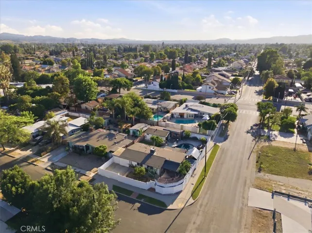 7959 Bothwell, Reseda, California 91335