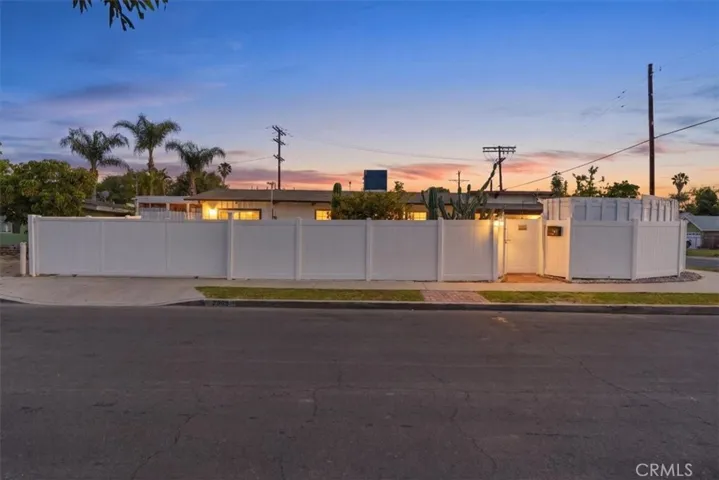 7959 Bothwell, Reseda, California 91335