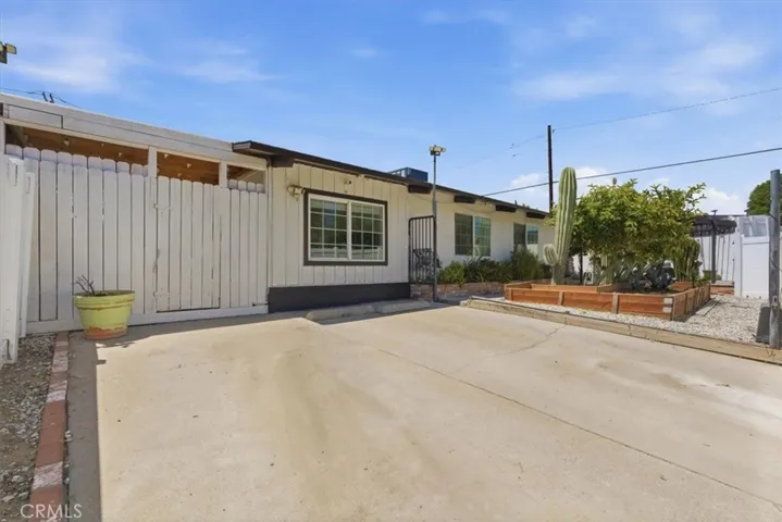 7959 Bothwell, Reseda, California 91335