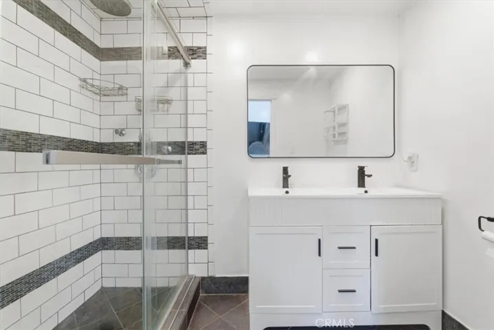 7959 Bothwell, Reseda, California 91335