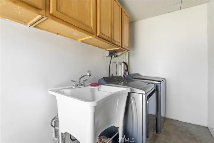 7959 Bothwell, Reseda, California 91335