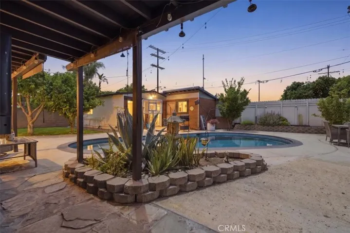 7959 Bothwell, Reseda, California 91335