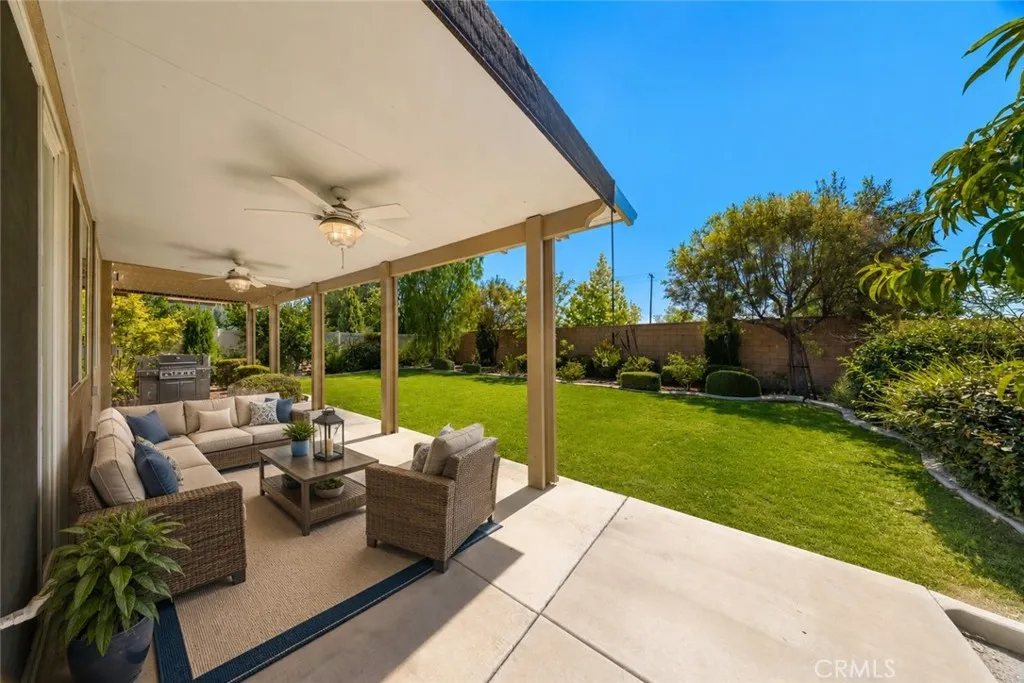 Outdoor Entertaining Space - Digitally Staged