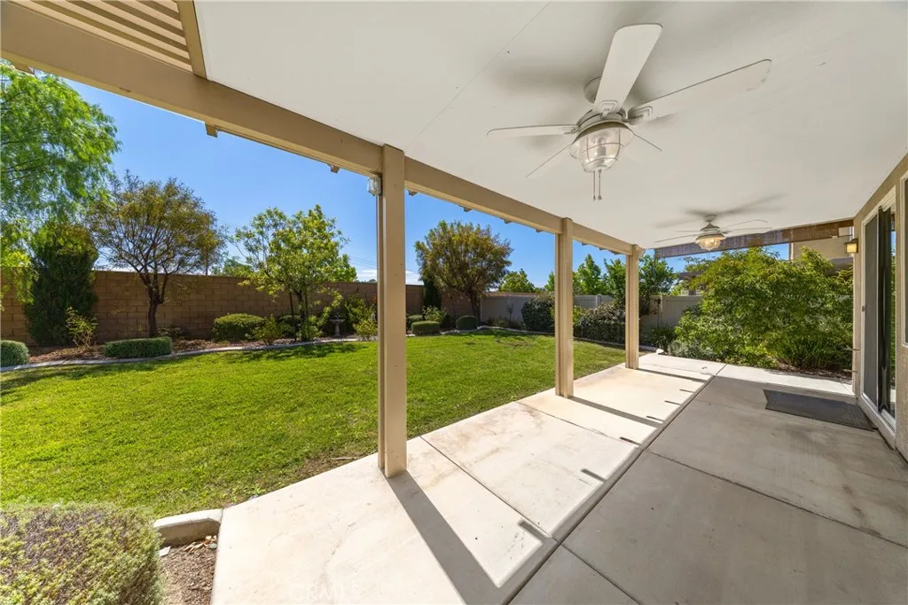 Covered Backyard Aluma wood Patio