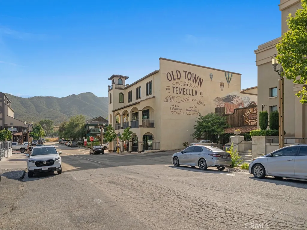Historic Old Town Temecula Shopping & Dining