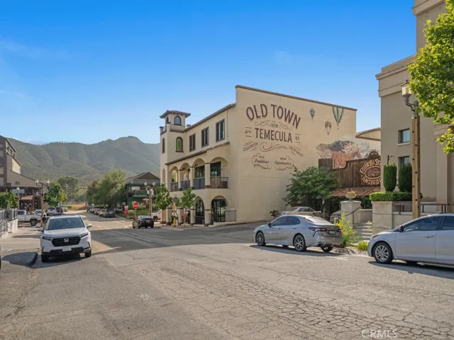 Historic Old Town Temecula Shopping & Dining