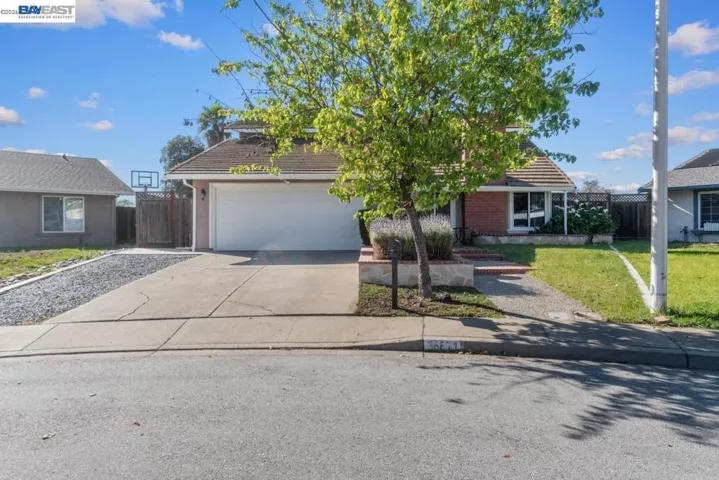 36671 Ponderosa Ct., Newark, California 94560