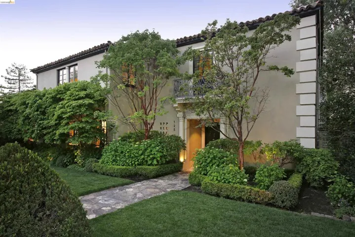 125 Guilford Rd, Piedmont, California 94611