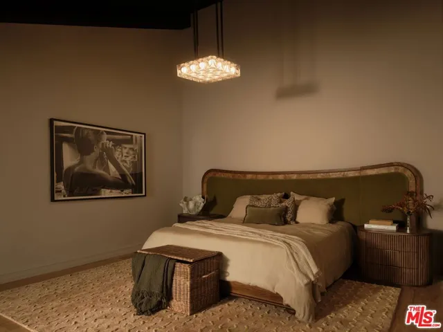 851 Strada Vecchia Road, Los Angeles, California 90077