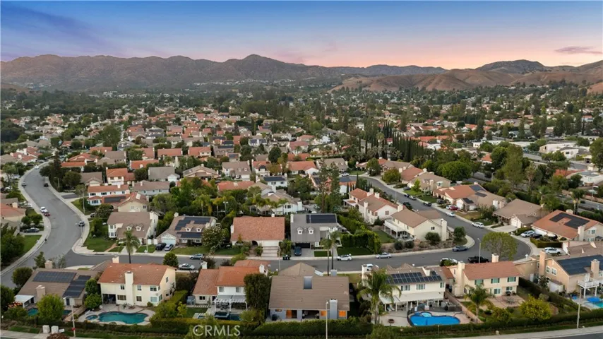 29022 Freshwater, Agoura Hills, California 91301