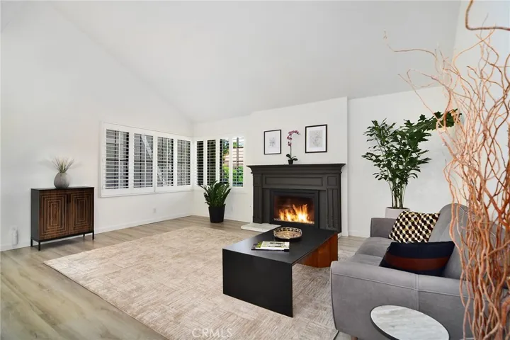 29022 Freshwater, Agoura Hills, California 91301