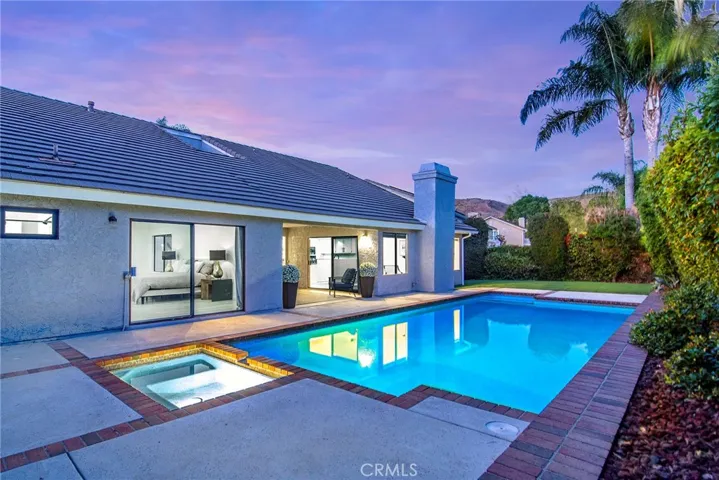 29022 Freshwater, Agoura Hills, California 91301