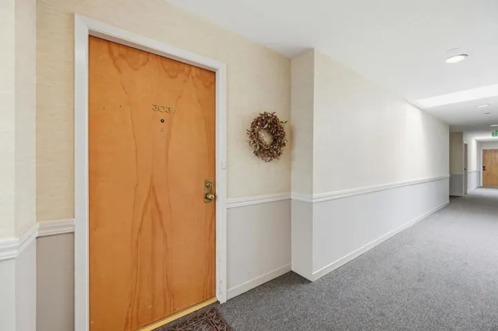1110 Bayswater Avenue 303, Burlingame, California 94010
