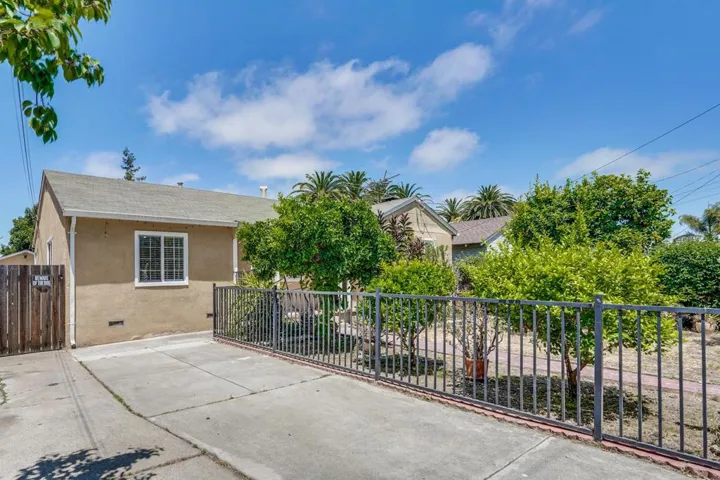 1311 Windermere Avenue, Menlo Park, California 94025