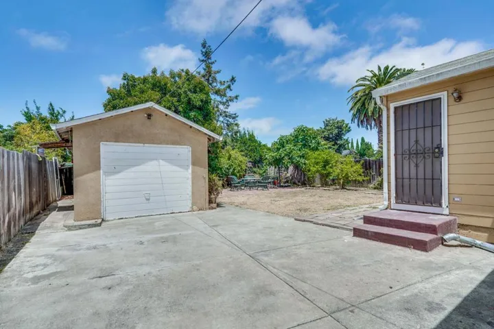 1311 Windermere Avenue, Menlo Park, California 94025