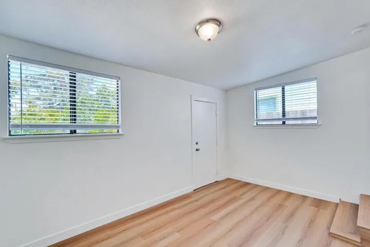 1311 Windermere Avenue, Menlo Park, California 94025