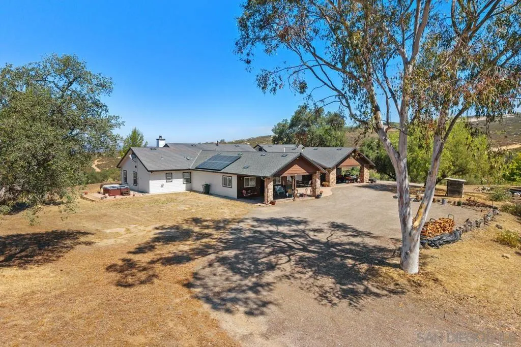 23895 Ladrido, Ramona, California 92065 — photo 4