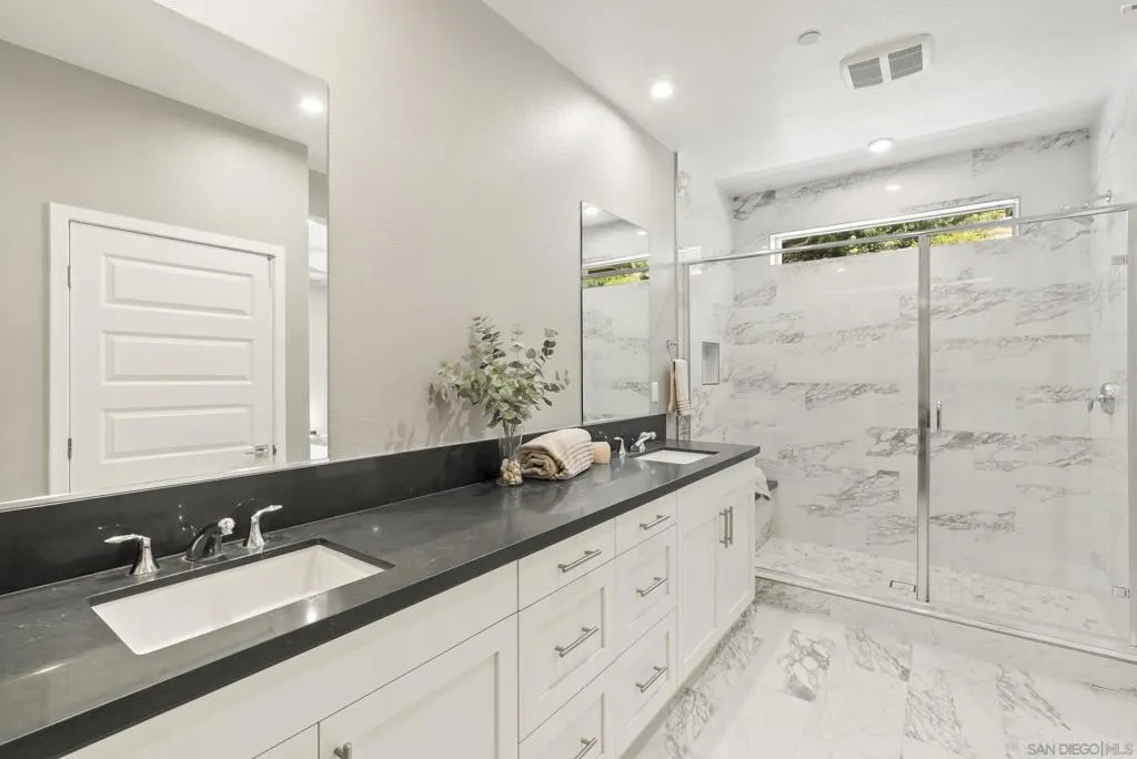 Primary Bath/Spa