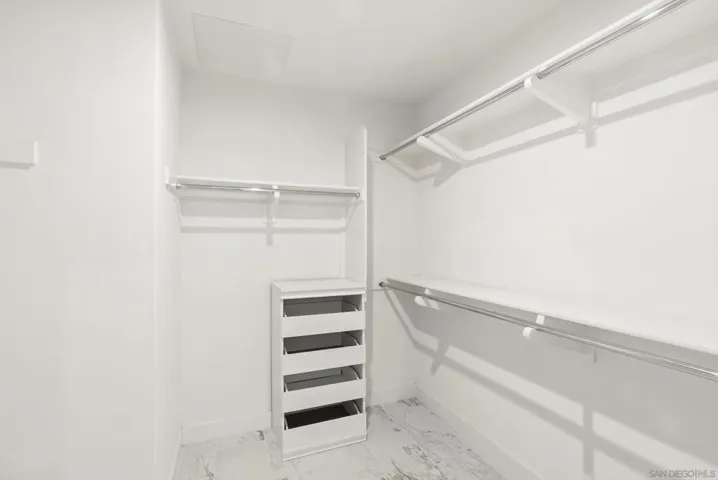 Walk-in Closet