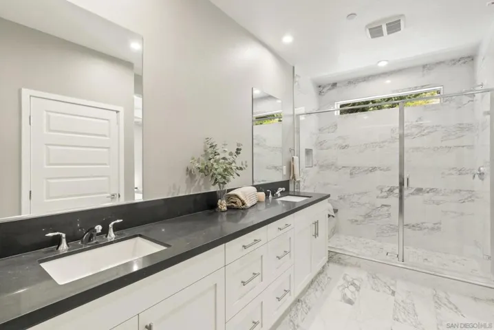 Primary Bath/Spa