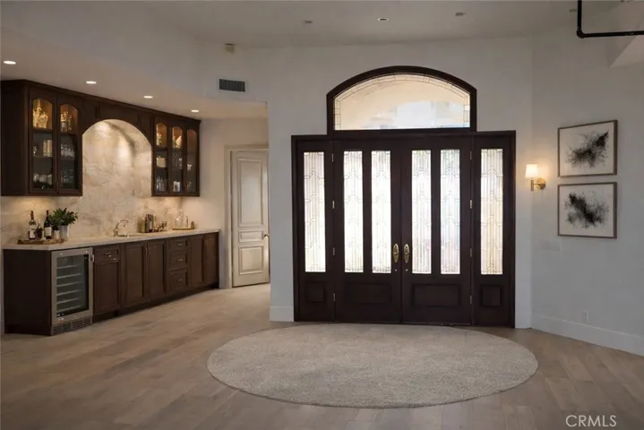 Entry with bar digitalized