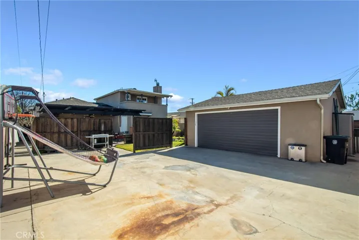 1911 N Fairview Street, Burbank, California 91505