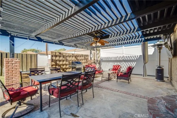 1911 N Fairview Street, Burbank, California 91505